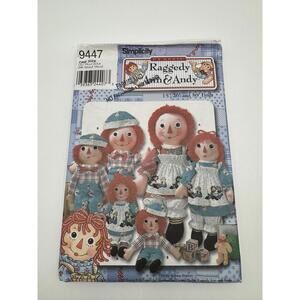9447 Simplicity Classic Raggedy Ann & Andy Sewing Pattern  Uncut Vintage 2000
